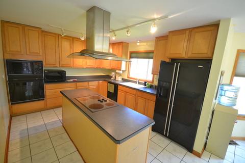 978 Oceanside Ter, Bartlett, IL 60103 photo 3