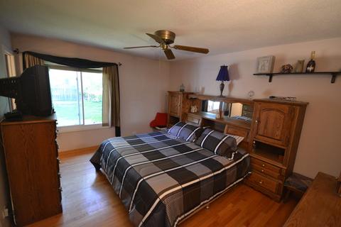 978 Oceanside Ter, Bartlett, IL 60103 photo 8