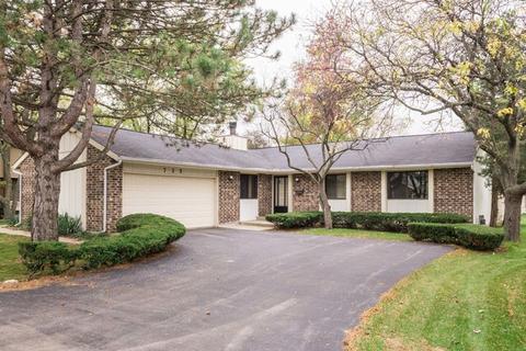 735 E Devon Ave, Roselle, IL 60172 photo 1
