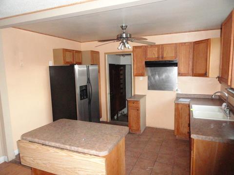 15802 Whipple Ave, Markham, IL 60428 photo 5