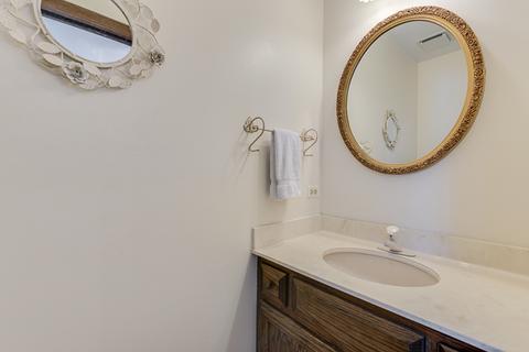 2214 Barger Ct, Wheaton, IL 60189 photo 15