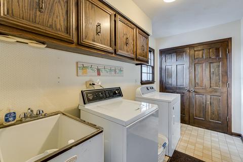 2214 Barger Ct, Wheaton, IL 60189 photo 14