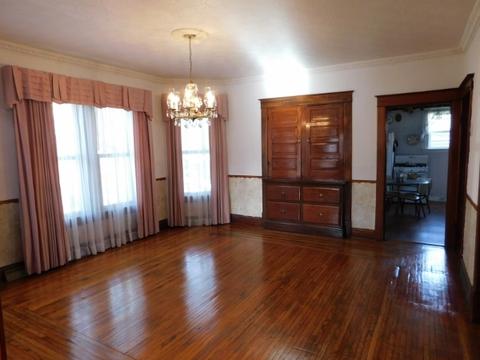 303 E North St, Creston, IL 60113 photo 8