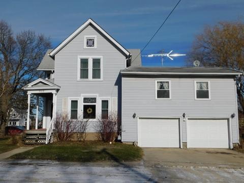 303 E North St, Creston, IL 60113 photo 1