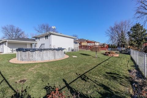 681 Catalpa Ln, Bartlett, IL 60103 photo 24