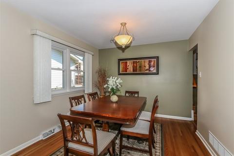 681 Catalpa Ln, Bartlett, IL 60103 photo 6