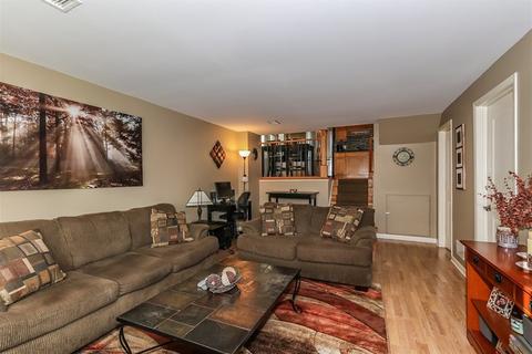 681 Catalpa Ln, Bartlett, IL 60103 photo 13
