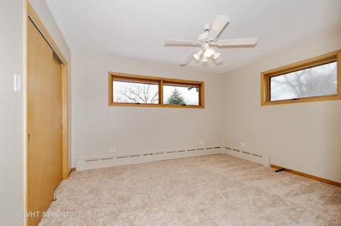 3123 Patton Dr, Des Plaines, IL 60018 photo 11