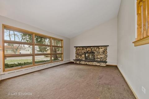 3123 Patton Dr, Des Plaines, IL 60018 photo 3