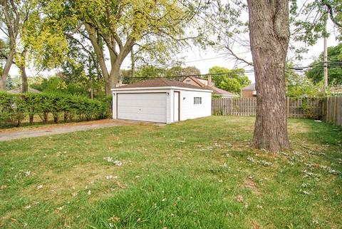 2537 S 14th Ave, Broadview, IL 60155 photo 10