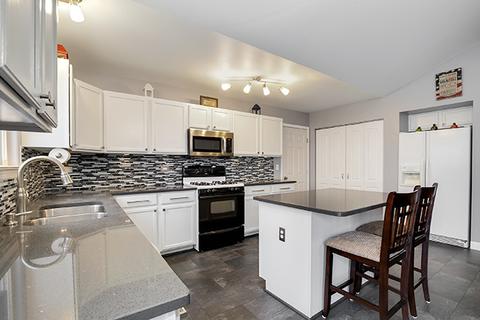 1301 Alene Dr, Plainfield, IL 60586 photo 10
