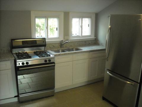 2769 Maple St, Des Plaines, IL 60018 photo 16