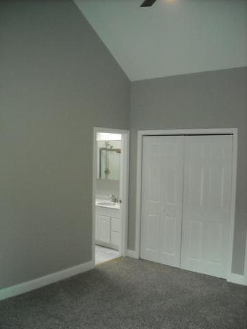 2769 Maple St, Des Plaines, IL 60018 photo 9