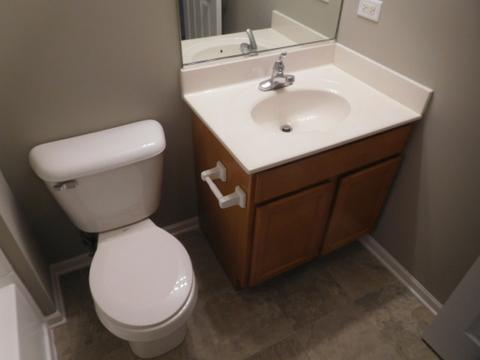 21515 Eich Dr, Crest Hill, IL 60403 photo 17