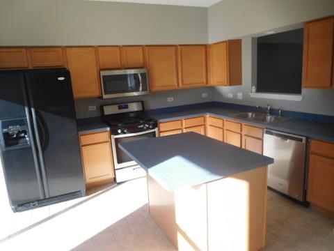 21515 Eich Dr, Crest Hill, IL 60403 photo 10