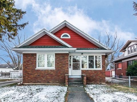 765 Buckeye St, Elgin, IL 60123 photo 1
