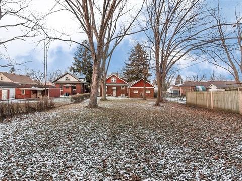 765 Buckeye St, Elgin, IL 60123 photo 16