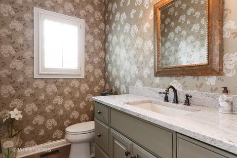 12 Andrew Ct, Burr Ridge, IL 60527 photo 15