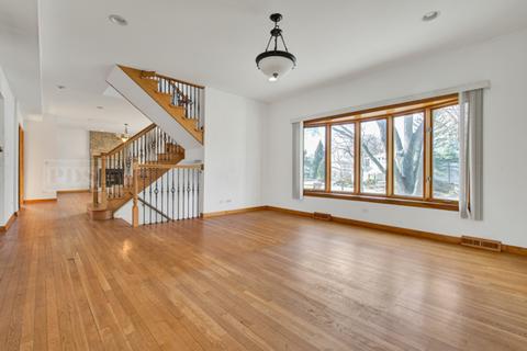 1135 E Juniper Ln, Mount Prospect, IL 60056 photo 5