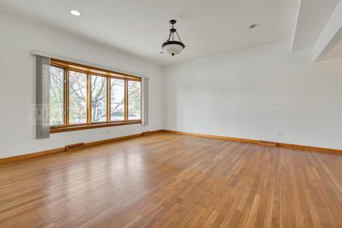 1135 E Juniper Ln, Mount Prospect, IL 60056 photo 4