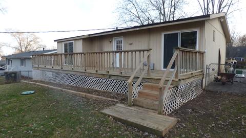 1808 Grandview Dr, Johnsburg, IL 60051 photo 3