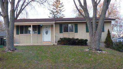 1808 Grandview Dr, Johnsburg, IL 60051 photo 1