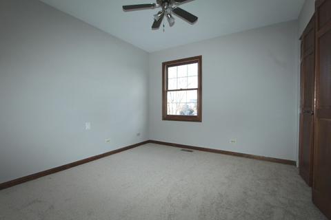740 Roaring Brook Ln, Algonquin, IL 60102 photo 11