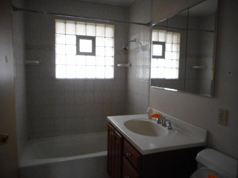 279 Mors Ave, Wheeling, IL 60090 photo 15