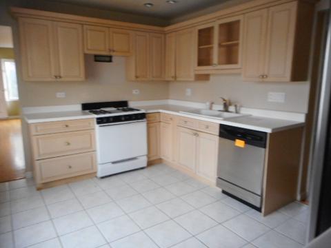 279 Mors Ave, Wheeling, IL 60090 photo 6