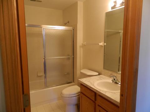 3125 Town Square Dr #108, Rolling Meadows, IL 60008 photo 14