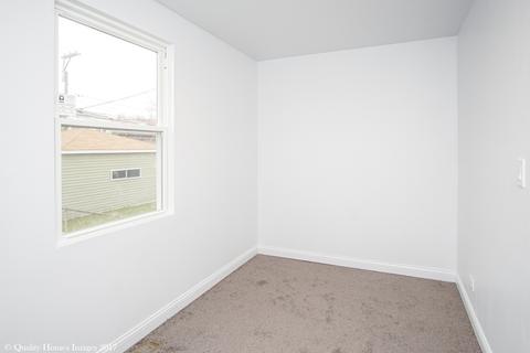 7635 S Champlain Ave, Chicago, IL 60619 photo 16