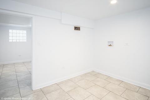 7635 S Champlain Ave, Chicago, IL 60619 photo 21