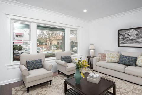 7635 S Champlain Ave, Chicago, IL 60619 photo 4
