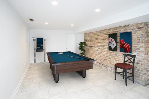 7635 S Champlain Ave, Chicago, IL 60619 photo 19