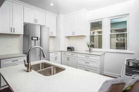 7635 S Champlain Ave, Chicago, IL 60619 photo 6
