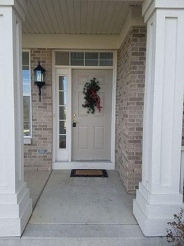 400 Hackney Ln, Oswego, IL 60543 photo 2
