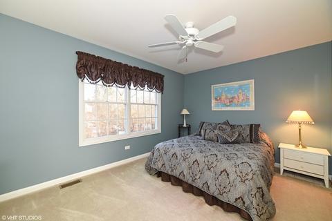 1044 Hudson Ct, Bartlett, IL 60103 photo 16