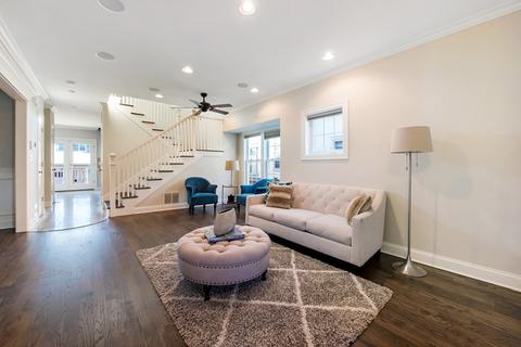 936 Mapleton Ave, Oak Park, IL 60302 photo 4