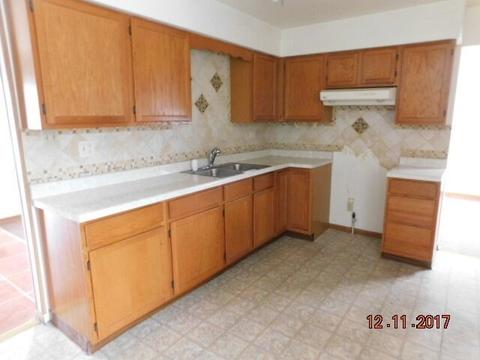 536 E 146th St, Dolton, IL 60419 photo 5