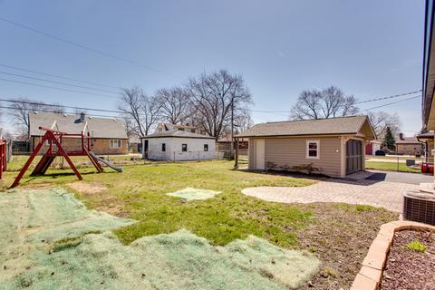8931 Windsor Ln, Bridgeview, IL 60455 photo 35
