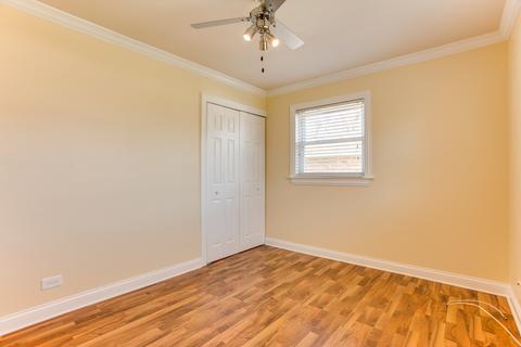 8931 Windsor Ln, Bridgeview, IL 60455 photo 17