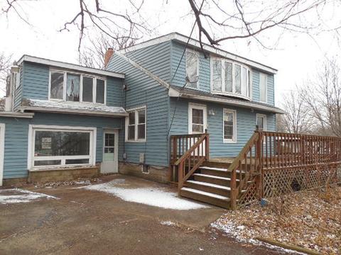 21 Lawrence Dr, Kankakee, IL 60901 photo 1