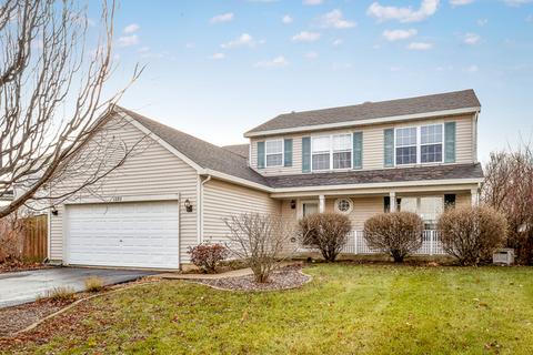 1280 Evergreen Ln, Elgin, IL 60123 photo 1