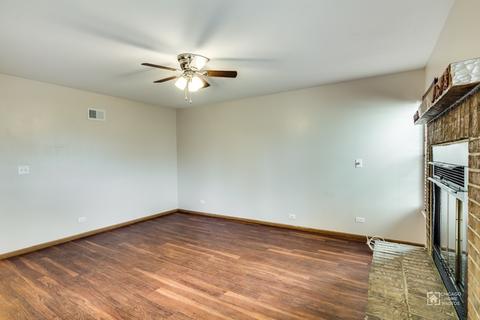 363 Pearson Cir, Naperville, IL 60563 photo 13