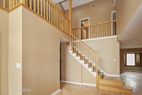 1607 E Barberry Ln, Mount Prospect, IL 60056 photo 6