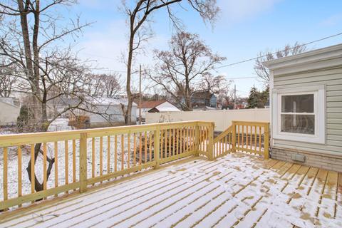 994 S 2nd Ave, Des Plaines, IL 60016 photo 8