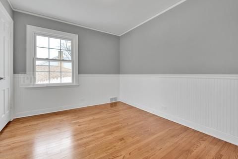 994 S 2nd Ave, Des Plaines, IL 60016 photo 24