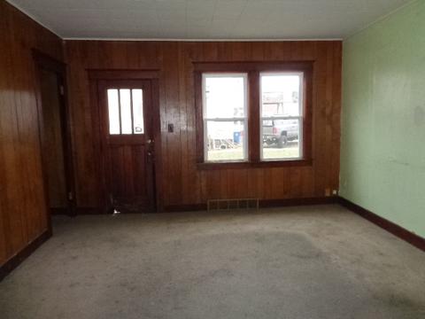 430 Jackson St, Aurora, IL 60505 photo 6