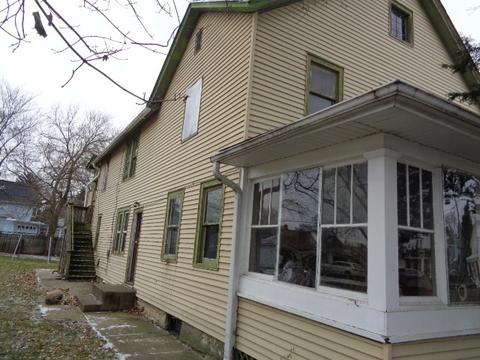 430 Jackson St, Aurora, IL 60505 photo 3