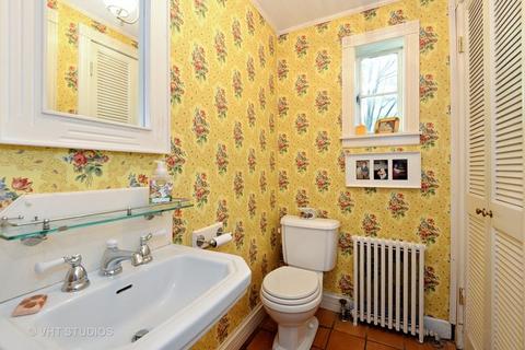 1010 Forest Ave, Evanston, IL 60202 photo 11
